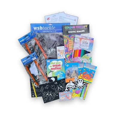 Family Crabbing Kit And Seashore Activity Pack image 3